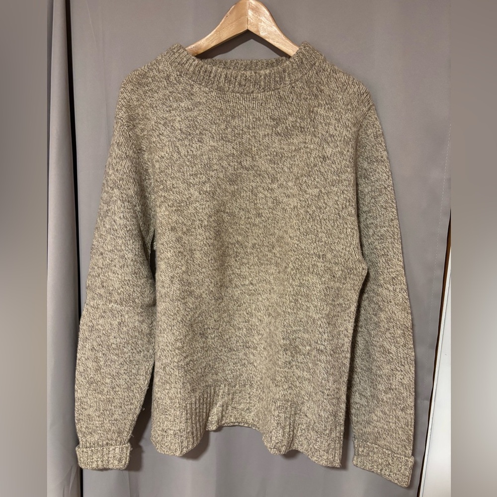 Vintage Early 90s Men’s L.L. Bean Cabincore Beige Crewneck Sweater- Large
